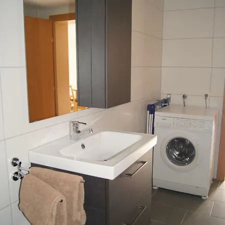 Gaestehaus Michael דירה Navis