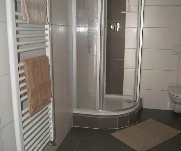 Gaestehaus Michael 公寓 *