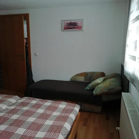 Lejlighed Gaestehaus Michael Navis