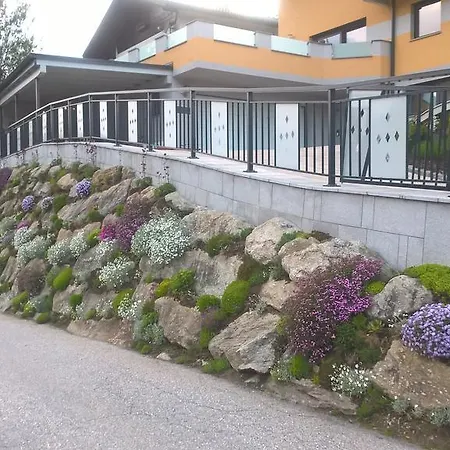 Gaestehaus Michael * Navis